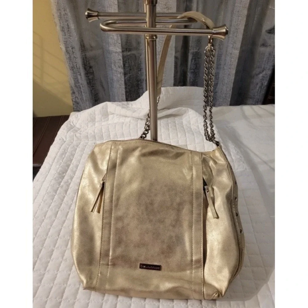 Enzo Angiolini Champagne Gold Hobo Shoulder Bag Chain Strap Classy Sophisticated